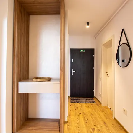 Apartman Mohost Pop - Modern With Urban Charm Brassó